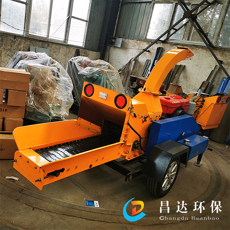 帶傳送帶小（xiǎo）型樹枝粉碎機主圖（tú）1.jpg