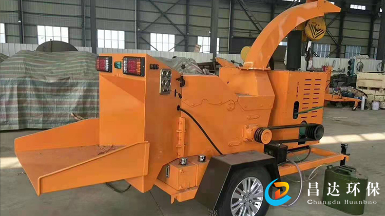 hc6130樹枝（zhī）粉碎機5.jpg