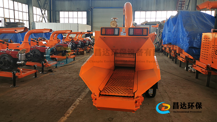 6145L樹（shù）枝粉（fěn）碎機750-422-2.jpg